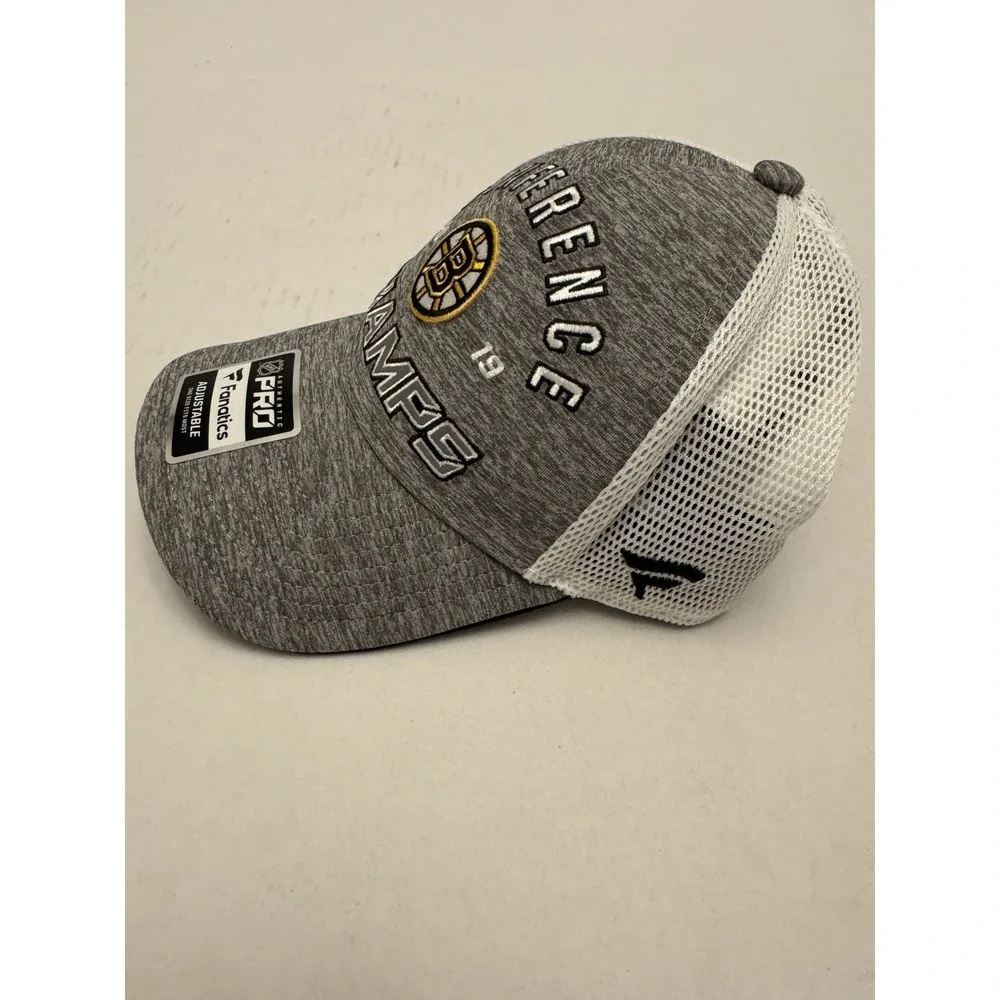 Men's Boston Bruins Fanatics Gray/White 2019 Eastern Conference‎ Champions Hat